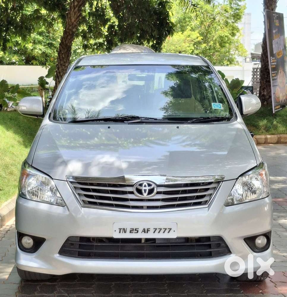 Toyota Innova 2.5 VX 7 STR, 2013, Diesel