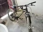 Streethawk bicycle Black with Rediam colours