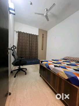 Girls pg in noida