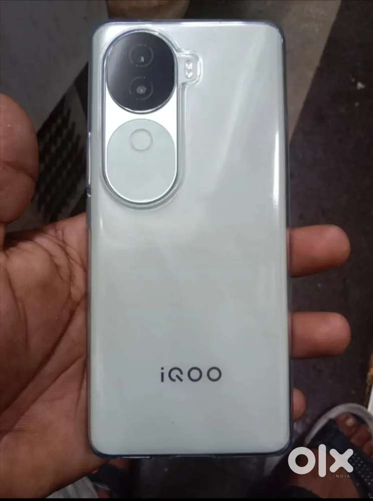 3 mahina ka phone bill box ke sath hai bs mujhe dusara lena