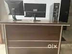 Computer table