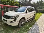 Mahindra XUV500 2016