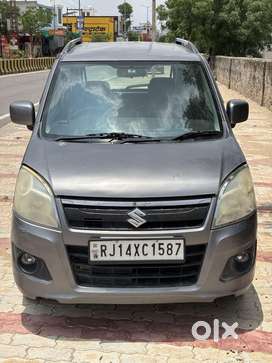 Maruti Suzuki Wagon R VXI, 2017, Petrol