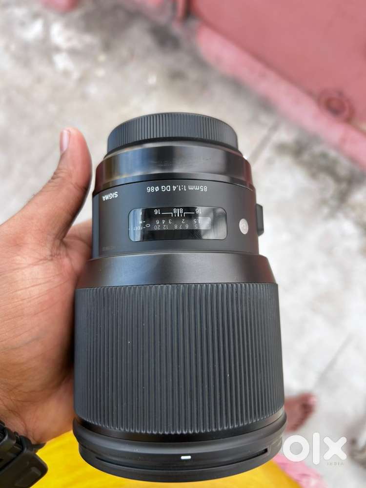 Sigma 85mm f/1.4 for Canon EF – Fresh Condition  Hardly Used
