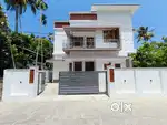 Newly built 1550sqft ready to move house for sale near Varapuzha