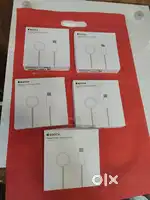 iWatch Magnetic Fast Charger to USB -C Cable -(1 M) box pack global pr