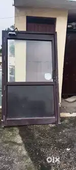 2 Setty and Aluminium door