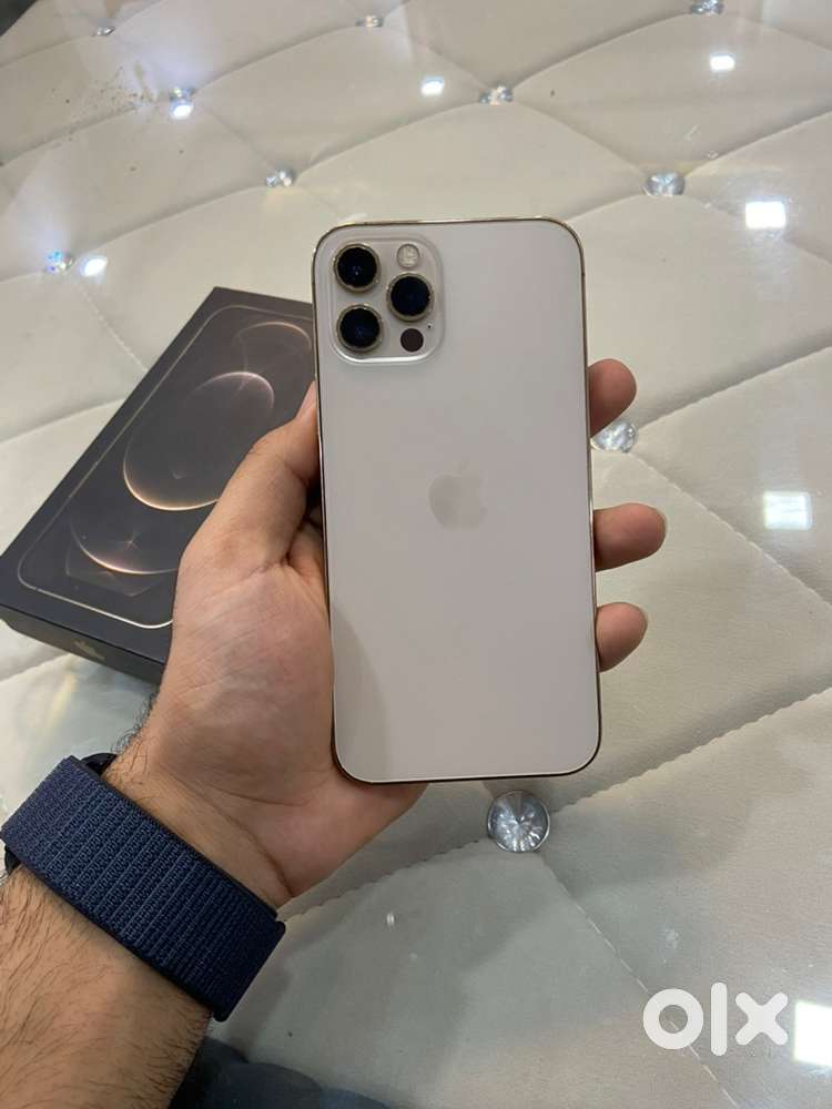 iPhone 12 pro 128 gb gold colour