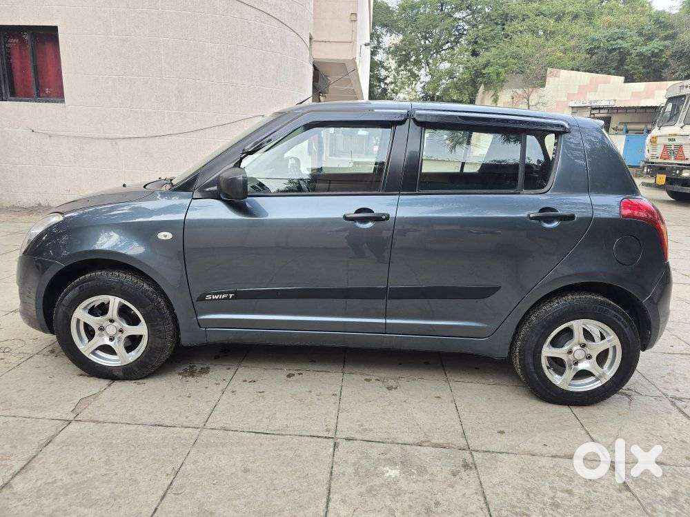 Maruti Suzuki Swift VXi + Manual, 2009, Petrol