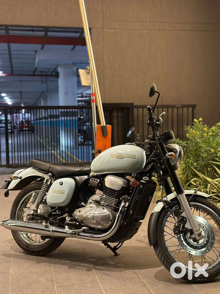 Selling my Jawa 42 in mint condition