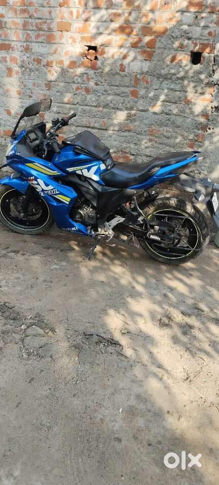 Suzuki Gixxer Sf Abs