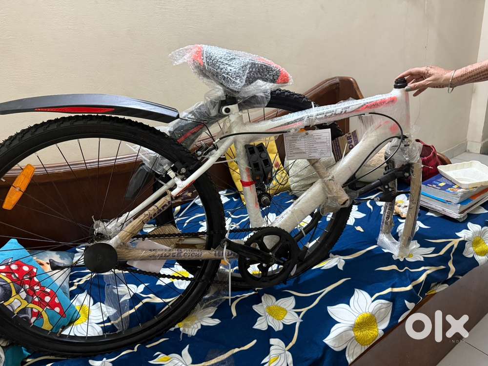 Leader cycle brand new 5000rs