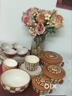 Beautiful ceramic crockery set