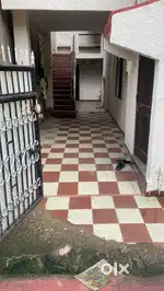 Roommate urgent