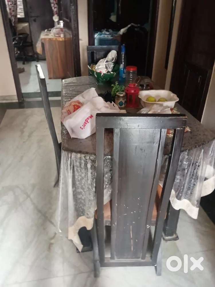 Four sitter dining table
