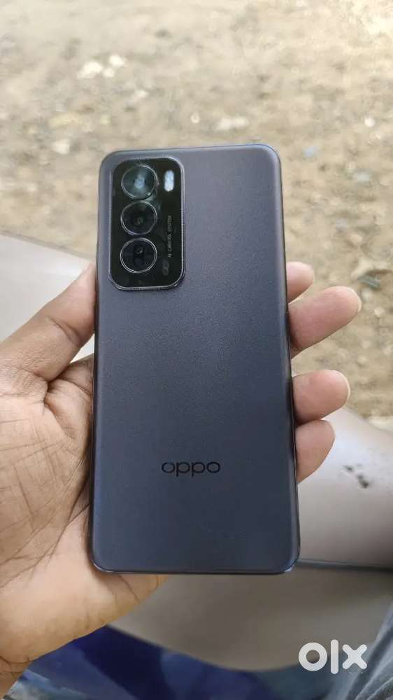 Oppo reno 12 8nd 256 bill nd charger nly