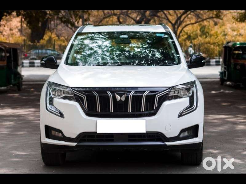 Mahindra XUV700 2.2 AX 5 Diesel AT 7 Str, 2023, Diesel