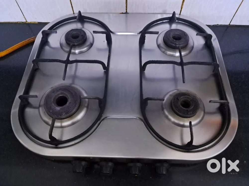 4 Burner Gas Stove at Just ₹3100/-