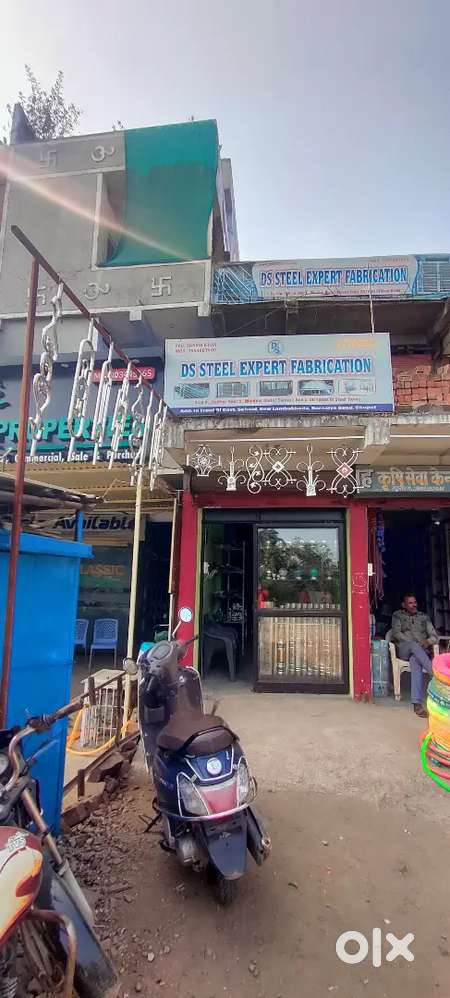 Ye steel fabrication ki shop he ise sale karna he shop rent ki he