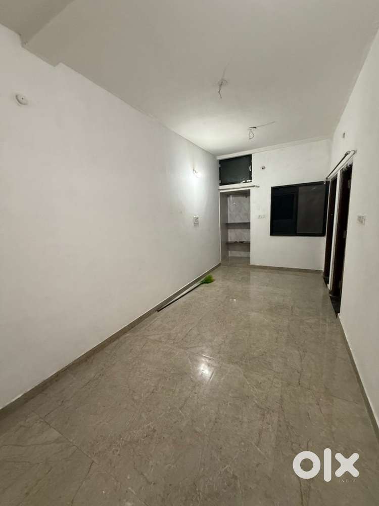 Premium 1 BHK House For Rent - Peaceful Location Near Professor Colony