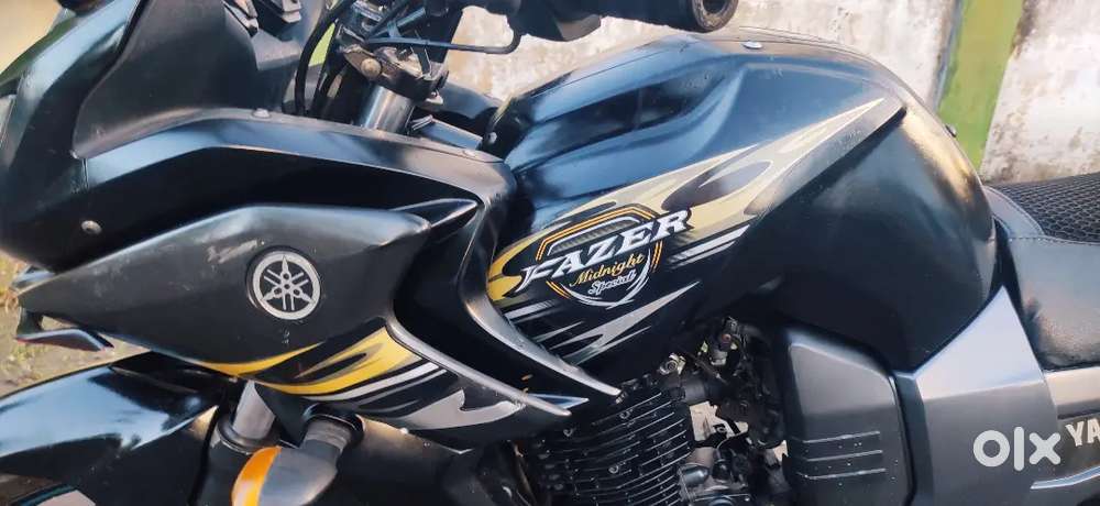 Yamaha fazer 2012 midship model