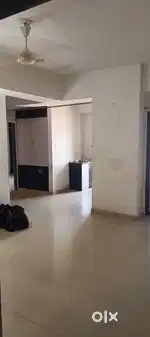 Well maintained 2 BHK House for rent with inverter