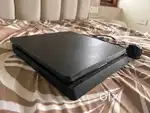 PS4- slim 500 GB