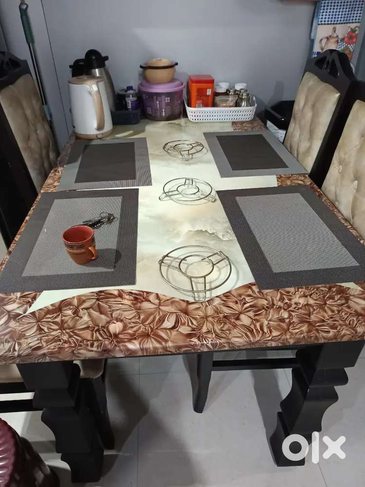 I want to sell my dining table