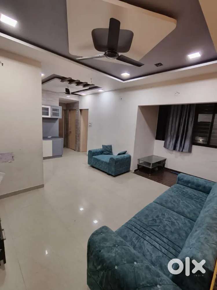 Flat for rent (Girl allowed )