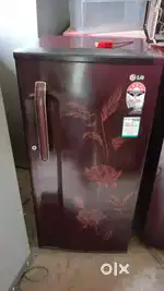 SECOND HAND REFRIGERATOR AVAILABLE FOR SALE