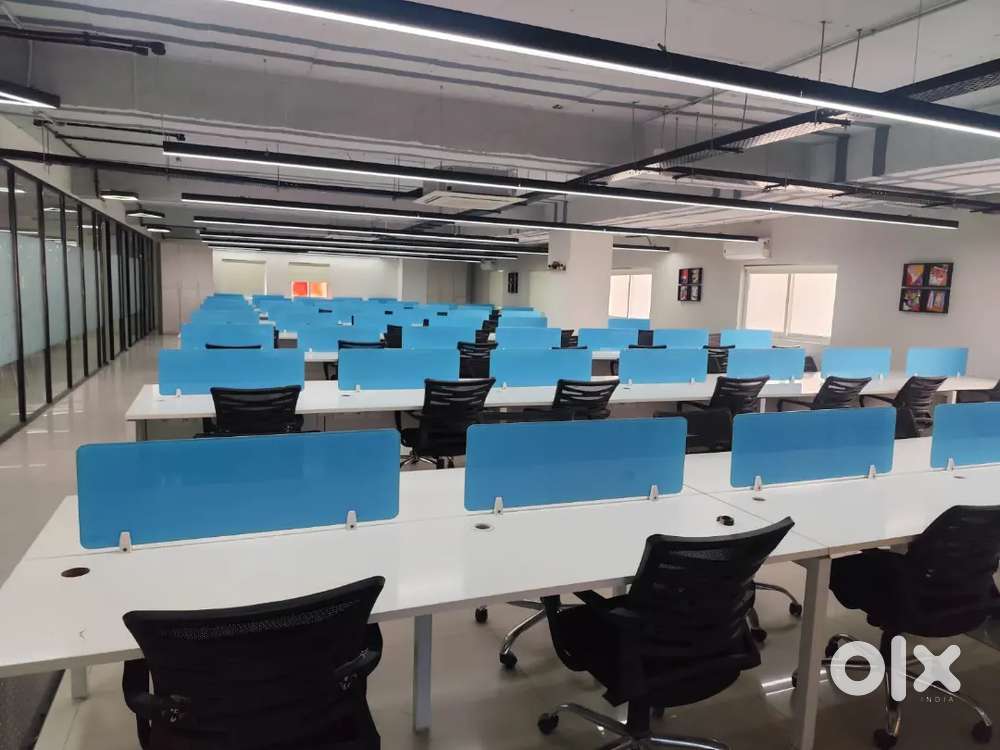 100 Workstation 3 Cabins 1 Conference plug and play office for Rent