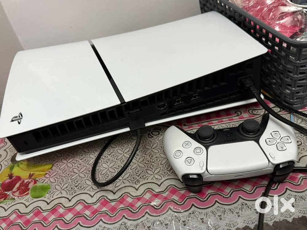 BRAND NEW PS5 SLIM DISC