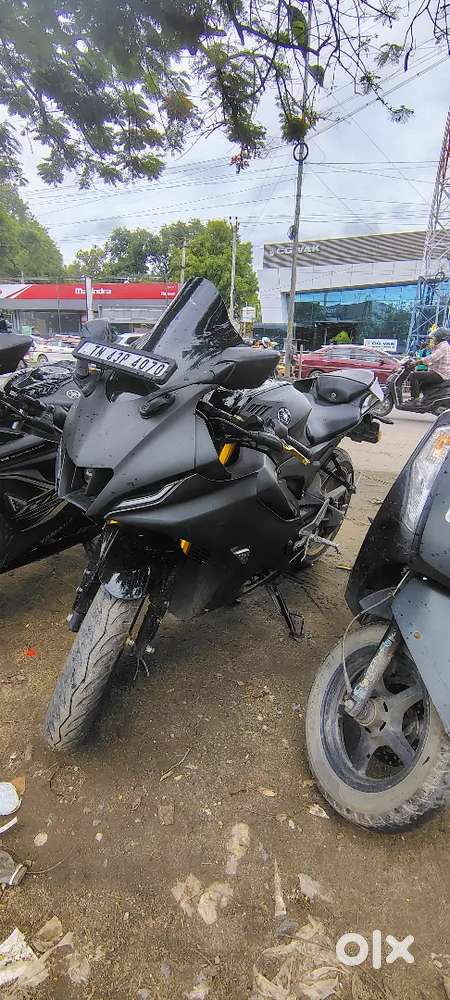 Yamaha R15 V4 Dark Knight