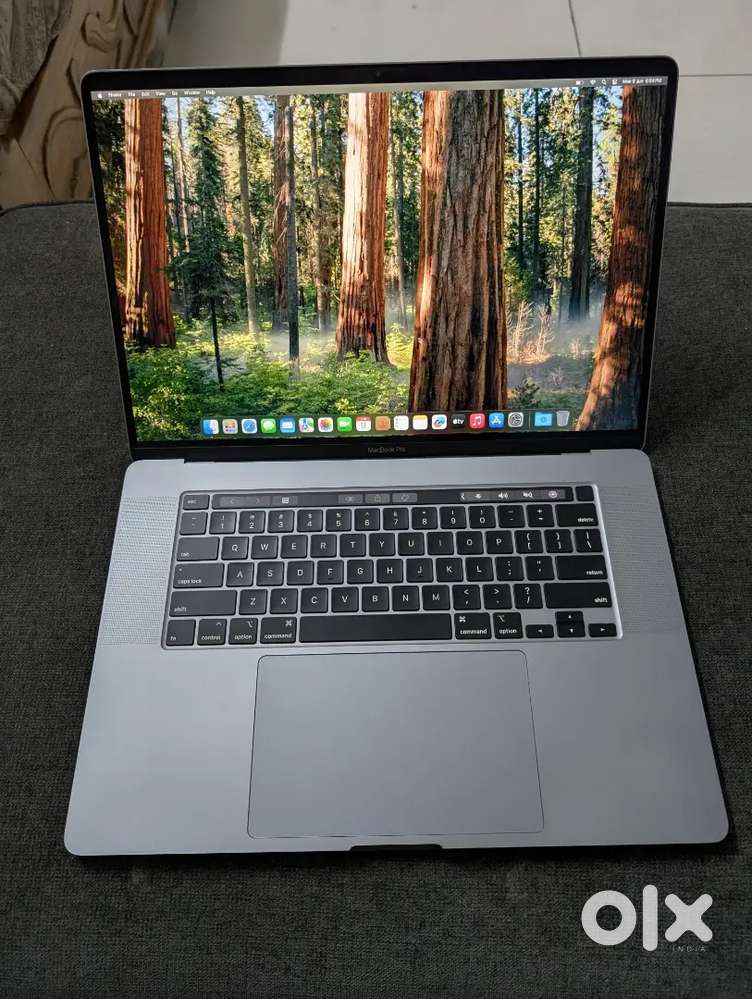 Apple MacBook Pro 16 Inch A2141 i7 16/500GB Laptop