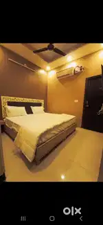 1 room rent 3500 monthly starting range. Golden temple area.