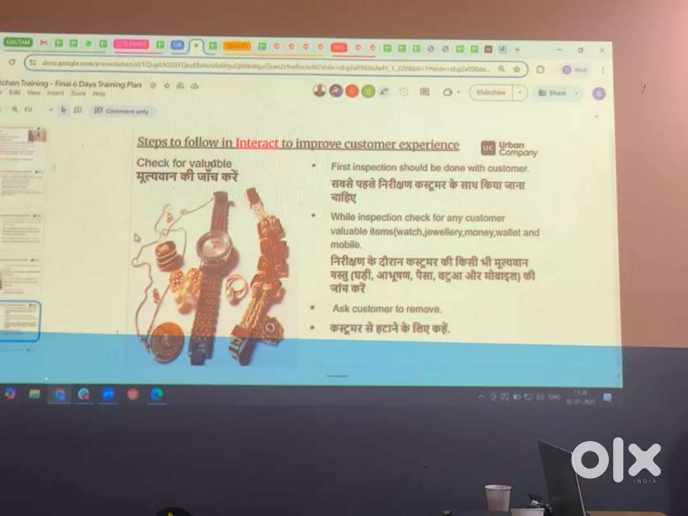 Agar kisi female ko job ki bhot jyada jarurat hai to mujhe msg karne