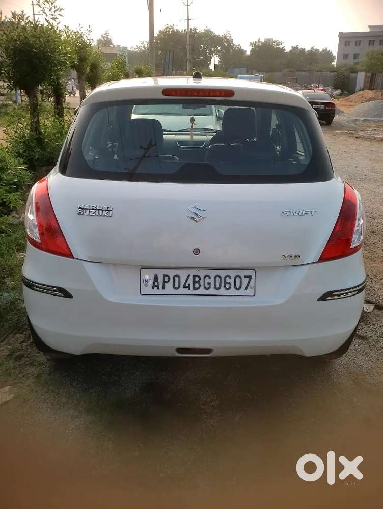 Maruti Suzuki Swift 2016 Diesel 95000 Km Driven