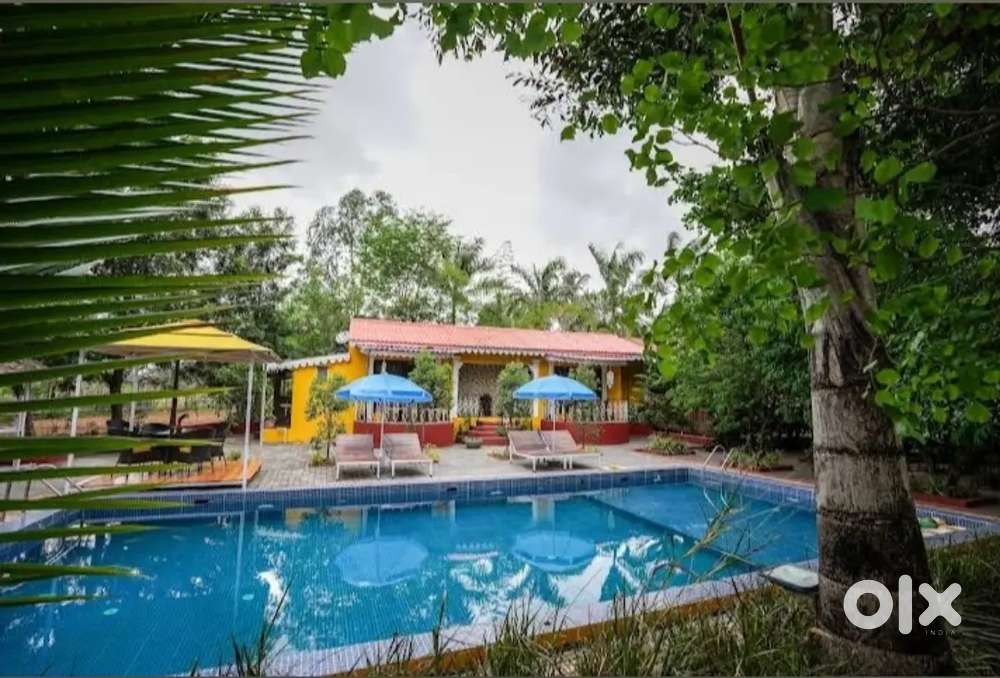 Resort Ke liye Housekeeping Staff Waiter Captain Helper