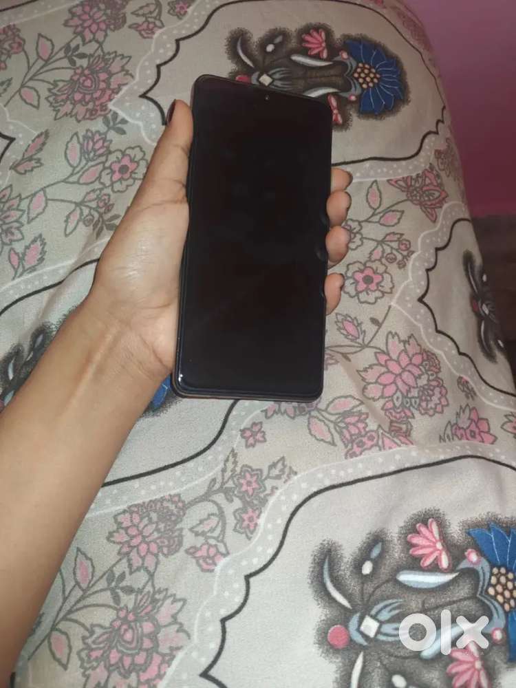 Samsung f62 6/128 in mint condition showcase phone tha