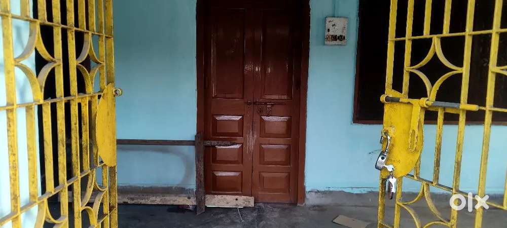 Three bedroom independent house in suresh colony