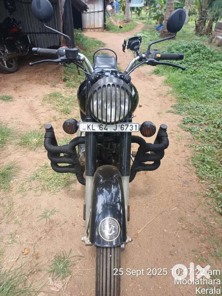 Fully Company service vehicle