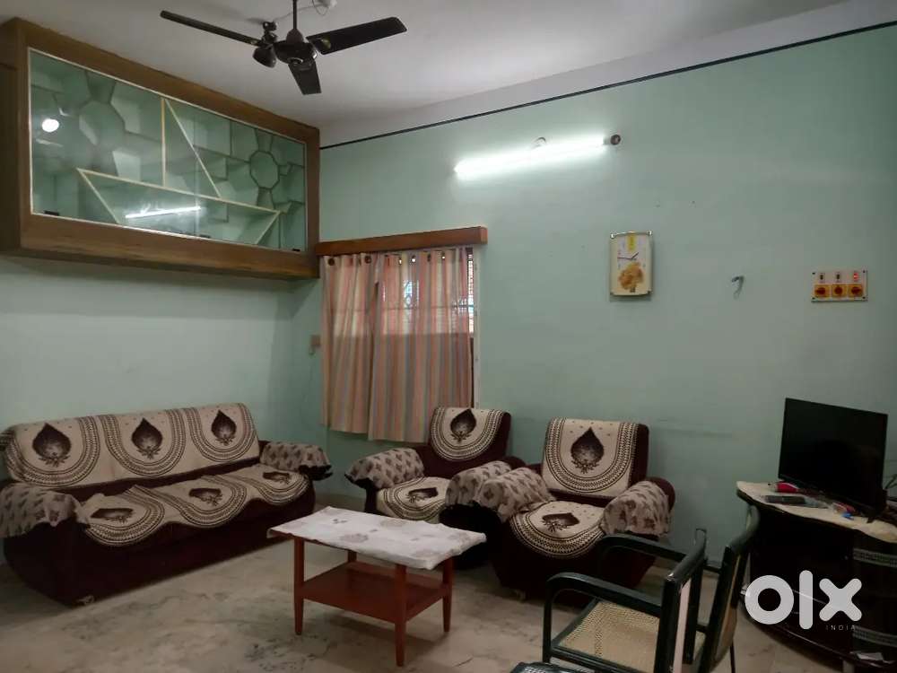 House for sale for 2.25 Cr