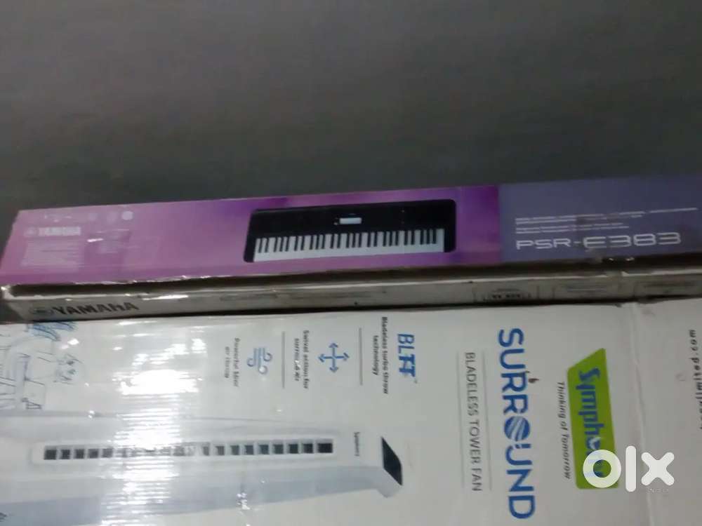 Piano psr-e383