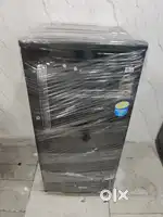 Idy7  lg single door 4 star rating with flower design fridge