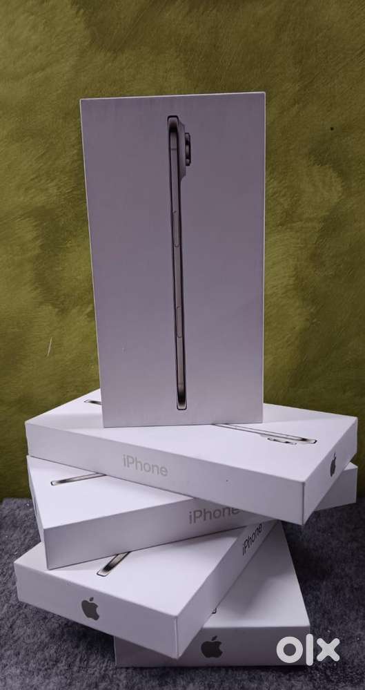 New phone. One year warranty ke sath. Apple-17 Air-256gb packed