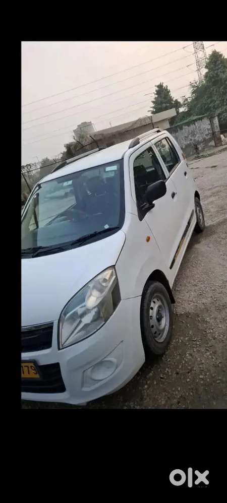 Ola uber k liye chaiye