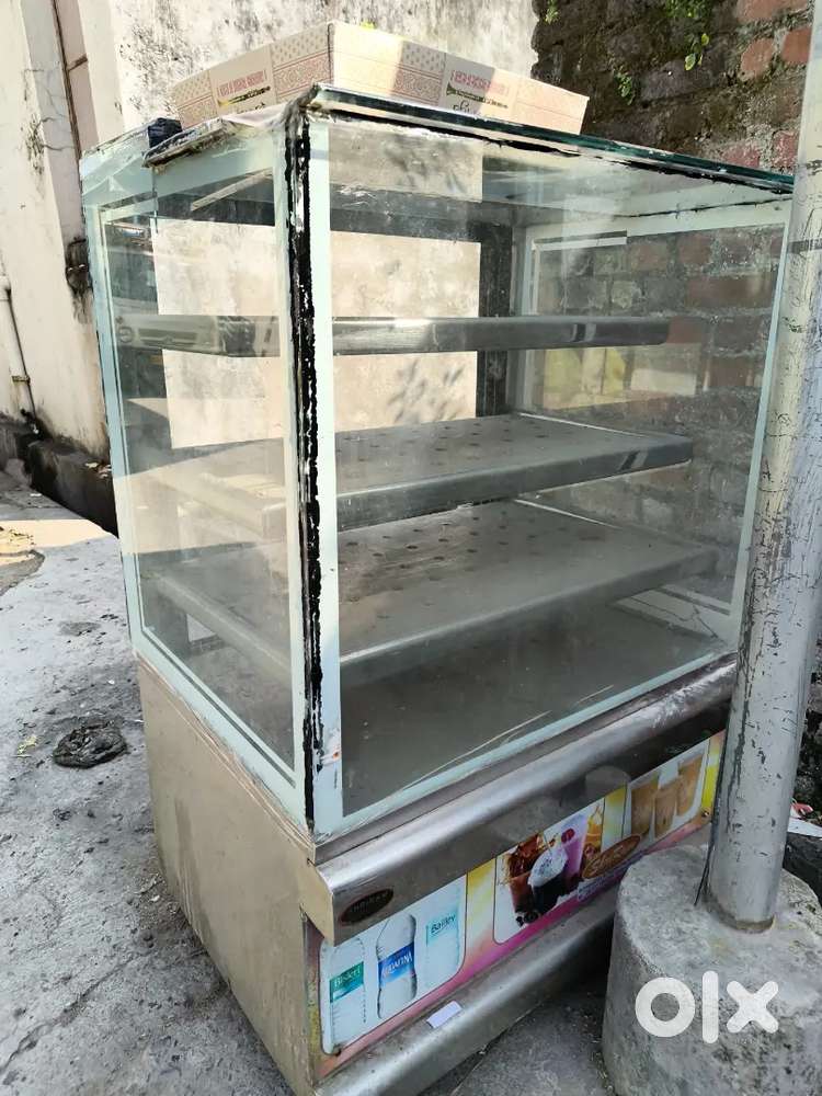 Backery shop hotel ke liye kam rate me dena hai