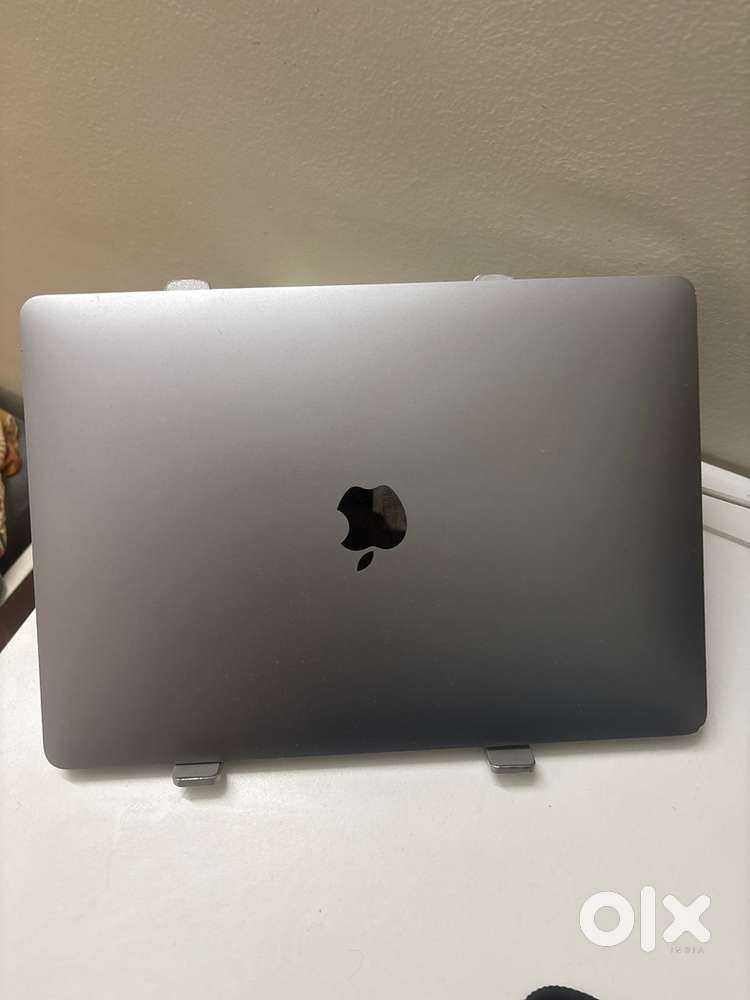 Apple Macbook Air M1