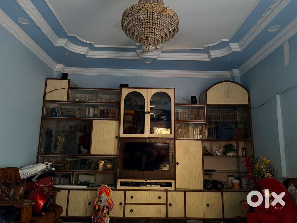 Drawing room furniture