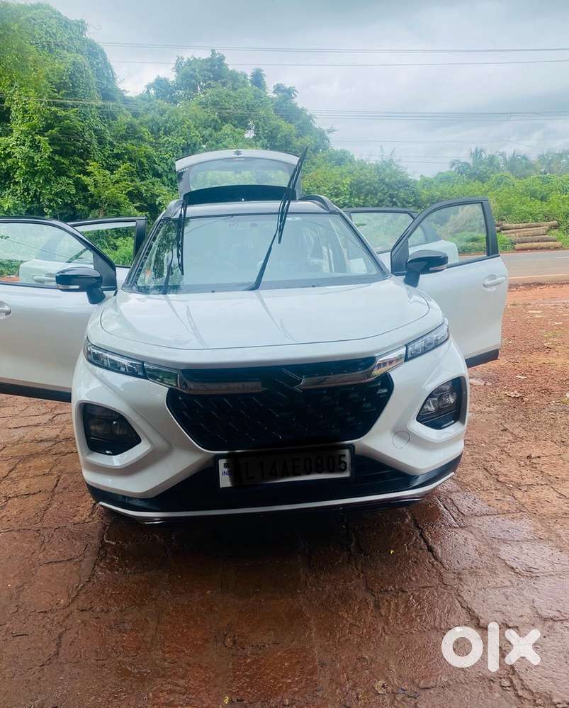 Maruti Suzuki Fronx 2024 Petrol Well Maintained